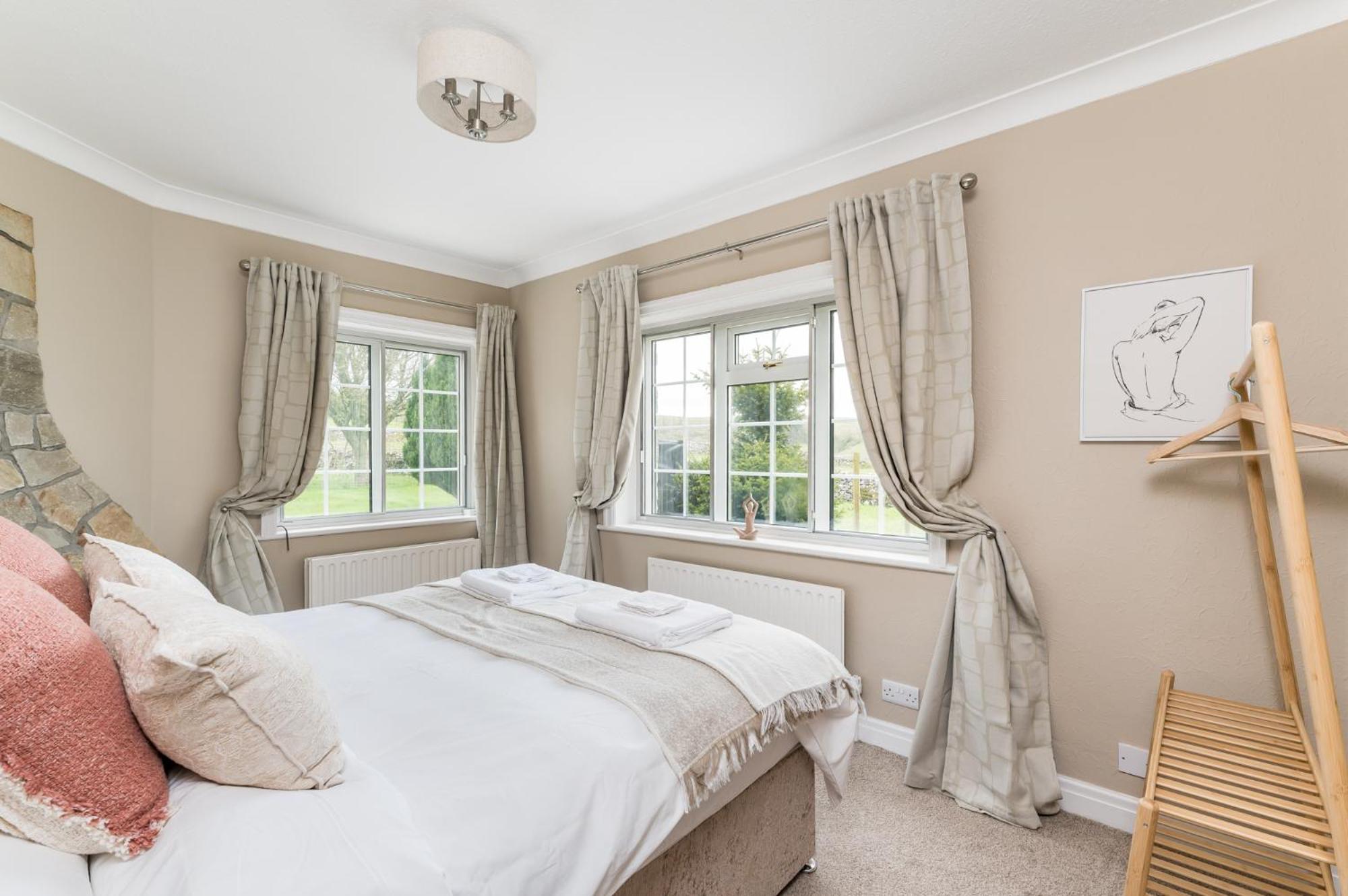 Central Malham Wellbeing Escape With Hot Tub Sleeps 8 Eksteriør bilde